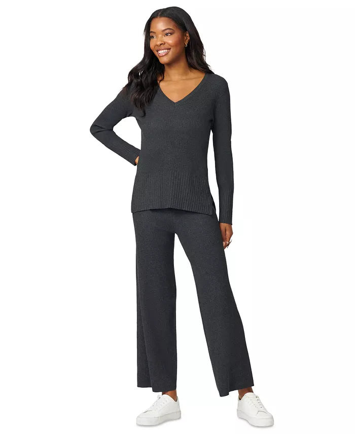 Petite Ribbed-Knit V-Neck Tunic & Pant Sweater Set