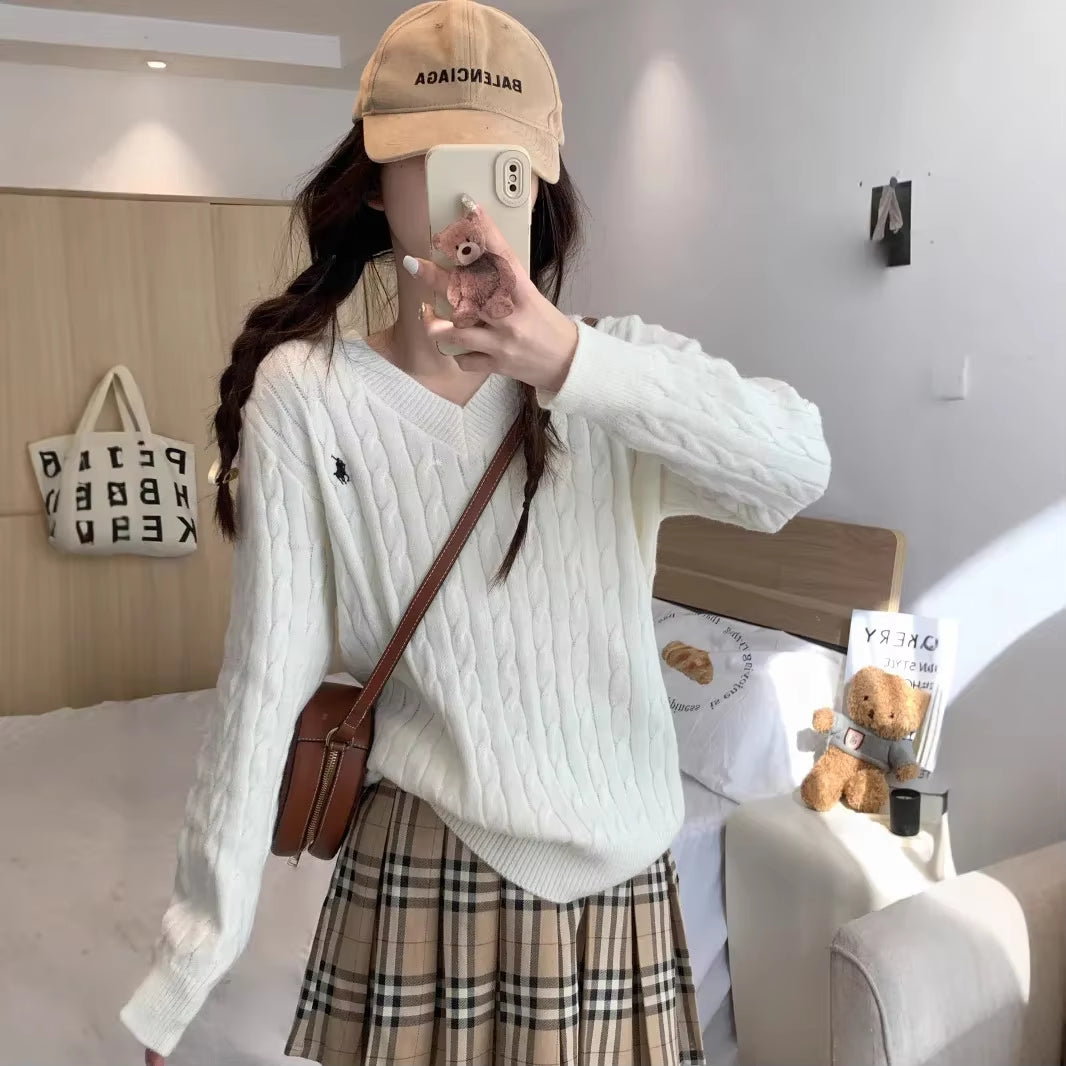Women'S Loose Long Sleeve Knitted Sweater Autumn Winter Inner Wear V-Neck Embroidered Pattern Tassel Twist Korean Style Top